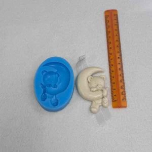 Stampo Silicone Artigianale Orso Aggrappato Luna 46xh71mm